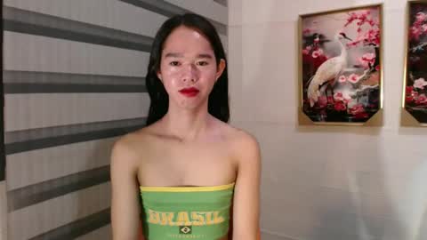 Snapshot of yourtinybunny chatting on March 12, 11:53 am yourtinybunny online show from March 12, 11:53 am