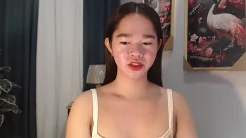 Snapshot of yourtinybunny chatting on September 12, 10:15 am yourtinybunny online show from September 12, 10:15 am