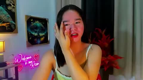 Snapshot of yourtinybunny chatting on November 6, 3:13 pm yourtinybunny online show from November 6, 3:13 pm