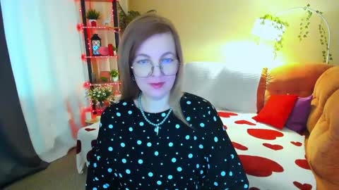 Alice online show from April 10, 5:12 am