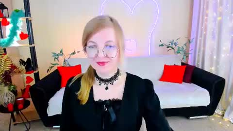 Alice online show from June 27, 4:39 am