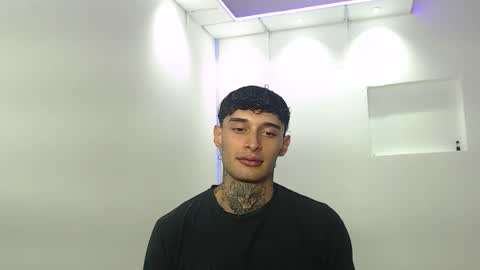 Snapshot of yourxcyberxangel chatting on March 1, 12:12 am Angel online show from March 1, 12:12 am