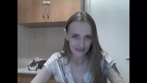 Youur light online show from April 21, 5:28 pm