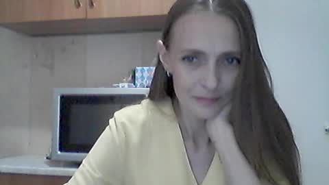 Snapshot of youur_light chatting on June 23, 6:28 pm Youur light online show from June 23, 6:28 pm