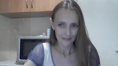 Snapshot of youur_light chatting on July 4, 6:25 pm Youur light online show from July 4, 6:25 pm