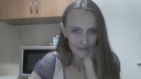 Snapshot of youur_light chatting on July 21, 6:21 pm Youur light online show from July 21, 6:21 pm