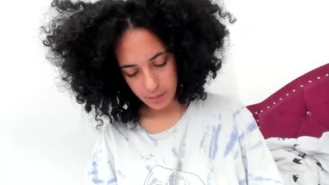 Snapshot of youwishtobeme chatting on February 26, 7:27 pm elizabeth ju online show from February 26, 7:27 pm