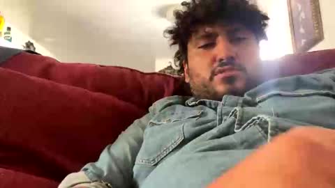 yovngtunafish2 online show from November 9, 3:43 pm