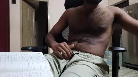 Snapshot of yoyostar chatting on December 20, 10:28 pm Naughty Santa online show from December 20, 10:28 pm