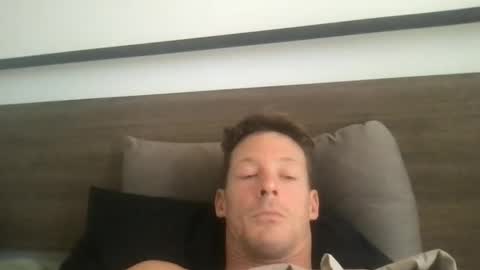 yoyoyo1221 online show from December 4, 1:04 am