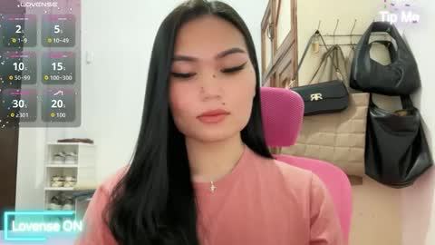 yrdrmgrl_jennie26 online show from March 9, 7:51 pm