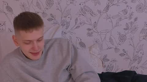 yrshela online show from April 3, 6:50 pm