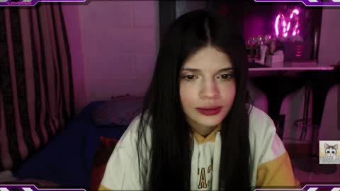 Snapshot of ysera_cb chatting on January 28, 10:56 am Lilith online show from January 28, 10:56 am