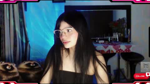 Snapshot of ysera_cb chatting on September 16, 8:59 am Lilith online show from September 16, 8:59 am
