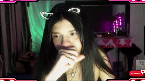 Snapshot of ysera_cb chatting on September 20, 9:43 am Lilith online show from September 20, 9:43 am