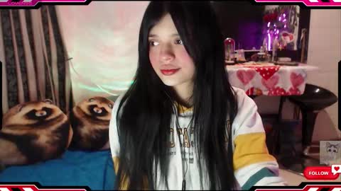 Snapshot of ysera_cb chatting on October 16, 10:05 am Lilith online show from October 16, 10:05 am