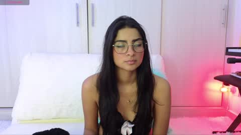 Yurani online show from January 25, 12:38 am