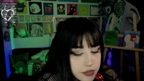    rawr   Anne Independent model      online show from April 18, 3:32 am