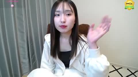 yui_x online show from January 6, 1:08 pm