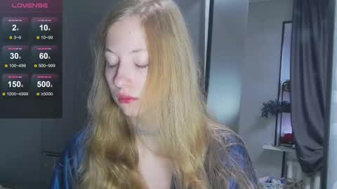 Snapshot of yuki_bloom chatting on October 5, 11:08 am yuki_bloom online show from October 5, 11:08 am