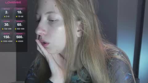 Snapshot of yuki_bloom chatting on October 15, 7:41 am yuki_bloom online show from October 15, 7:41 am