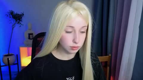 Misa online show from April 18, 6:01 pm