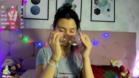 Yukki Kuran online show from December 19, 2:34 am