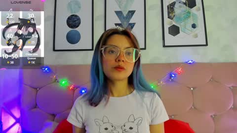 Yukki Kuran online show from January 17, 2:08 am