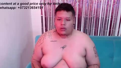 yul and val couple online show from February 28, 7:26 pm