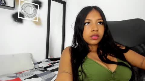 yuleimys_rosse online show from January 10, 2:46 am