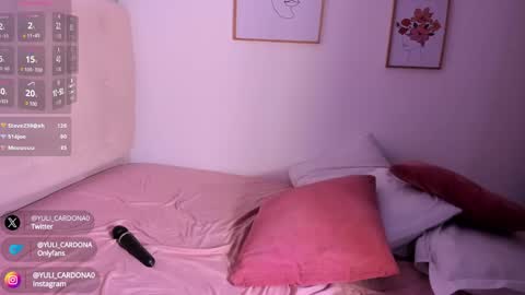 Snapshot of yuli_cardona_ chatting on March 3, 9:37 pm Yuliet online show from March 3, 9:37 pm