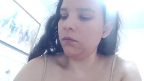 yuliana_25 online show from April 5, 10:40 pm