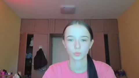 Snapshot of yuliastar chatting on May 18, 7:36 am Yuliia online show from May 18, 7:36 am