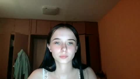 Snapshot of yuliastar chatting on May 22, 6:35 pm Yuliia online show from May 22, 6:35 pm