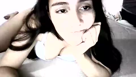 Yullicita online show from November 10, 3:16 am