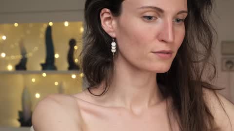 yulla dao online show from January 26, 8:34 pm