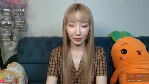 Snapshot of yume_ko chatting on May 20, 10:38 pm yume_ko online show from May 20, 10:38 pm