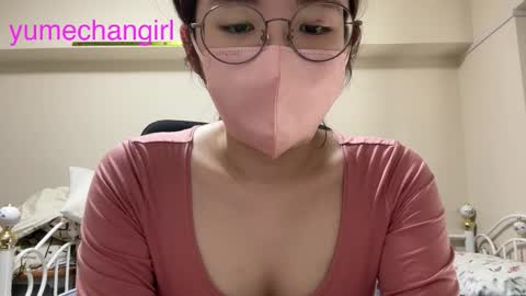 Snapshot of yumechangirl chatting on October 6, 3:04 am YumechangirlAnime Fan online show from October 6, 3:04 am