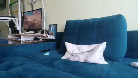 Alex online show from April 15, 7:48 am