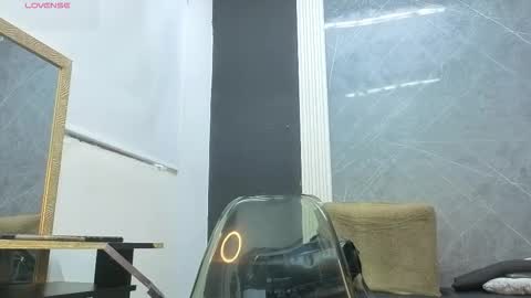 Snapshot of yummyduo chatting on November 29, 11:57 am Yummyduo online show from November 29, 11:57 am