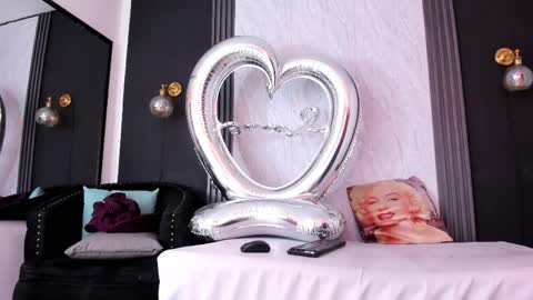 Yummyduo online show from April 10, 11:48 am