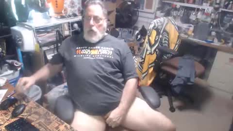 yummyflguy online show from April 13, 7:08 pm