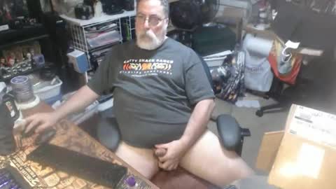 Snapshot of yummyflguy chatting on June 8, 5:24 pm yummyflguy online show from June 8, 5:24 pm