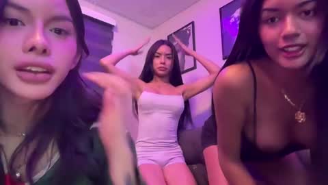 Goddes Renalyn online show from February 14, 7:54 pm