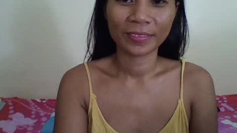 Snapshot of yuna_05 chatting on July 2, 2:01 pm yuna_05 online show from July 2, 2:01 pm