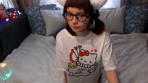 yuna_jin online show from March 2, 5:19 am