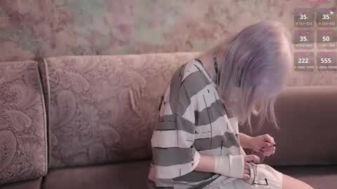 Snapshot of yunakiss chatting on March 1, 9:06 pm Yuna online show from March 1, 9:06 pm