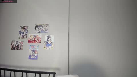 Yumi online show from February 20, 1:22 pm