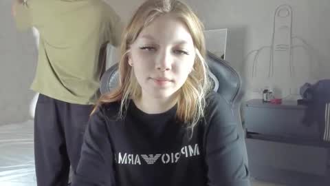 Snapshot of yunarosee chatting on September 15, 4:29 pm yunarosee online show from September 15, 4:29 pm