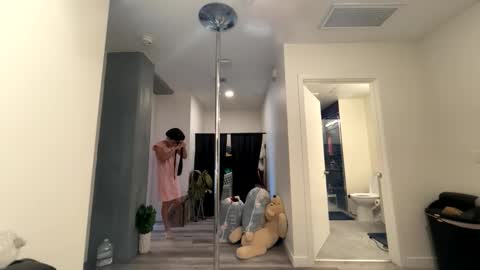 BbyTSSLut online show from May 21, 10:39 pm